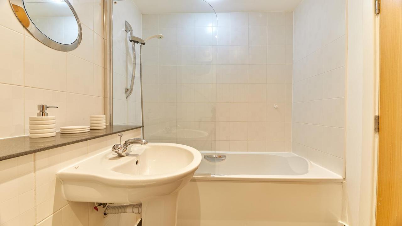Black Friars - Properties Unique นิวคาสเซิล อะพอน ไทน์ ภายนอก รูปภาพ
